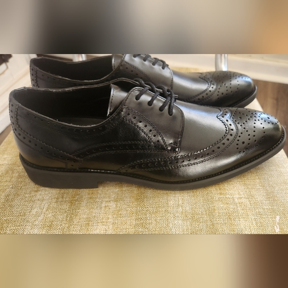 Golaiman Men's Wingtip Dress Shoes Lace Up Shoes Size 9.5 - Picture 7 of 7